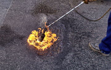 Sheriffs Lench flat roofing repairs